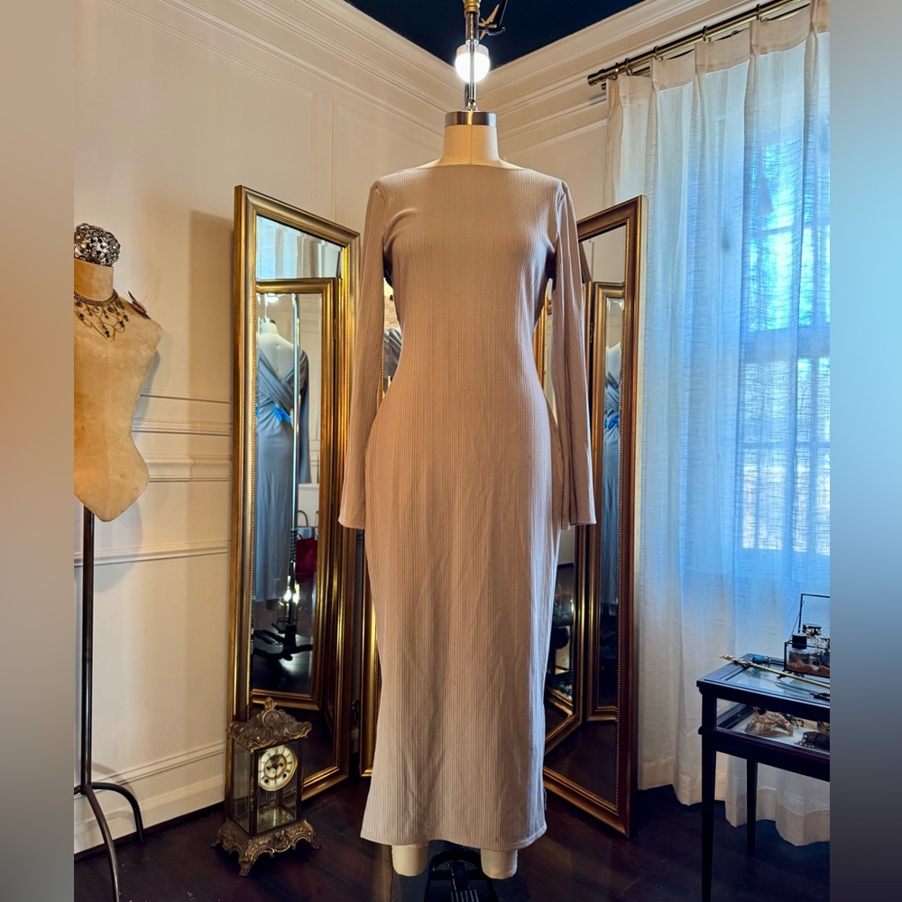 Reformation Nessa Bell Sleeve Dress - Taupe